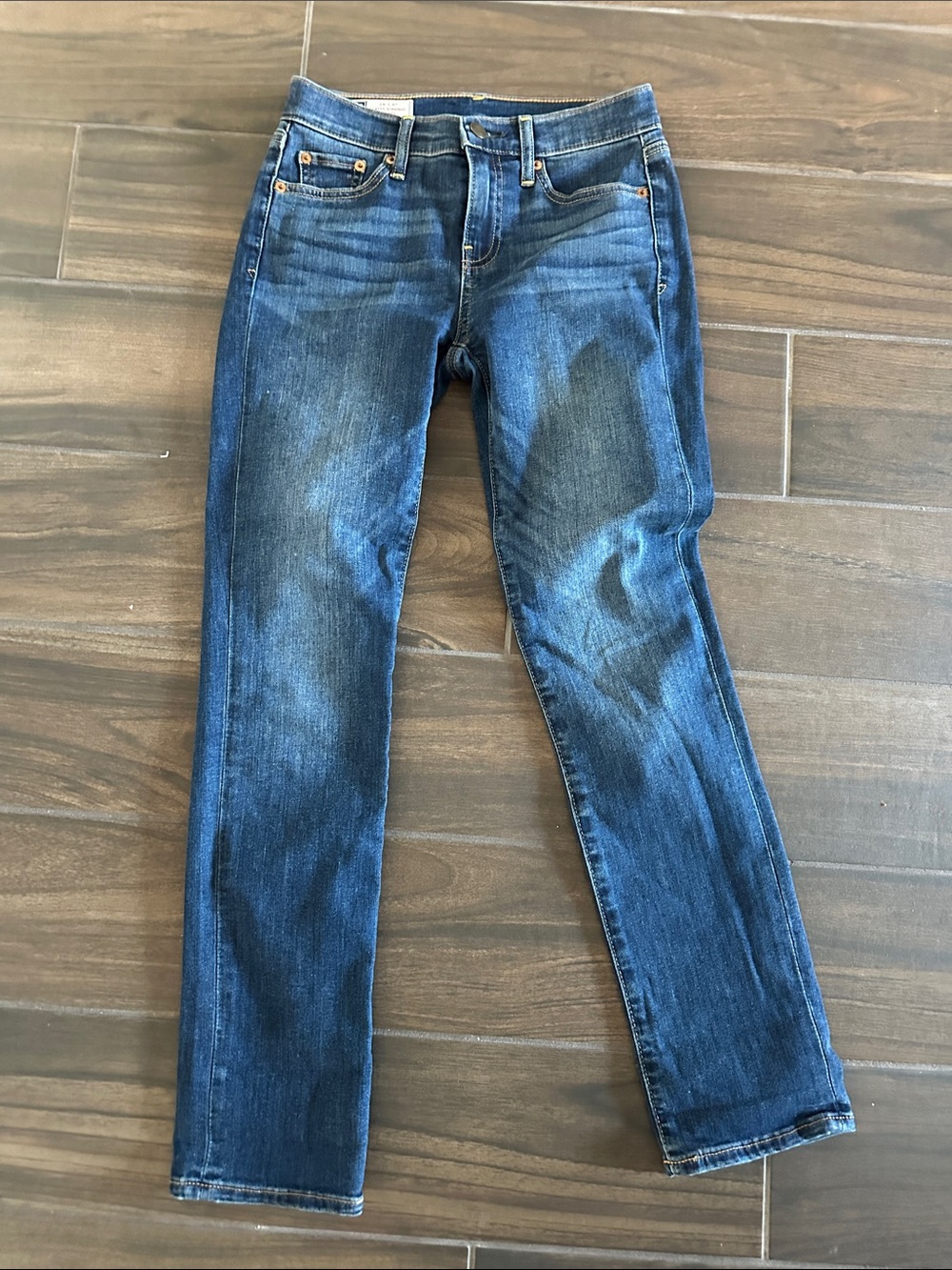 GAP Women's classic straight mid rise 25/0P